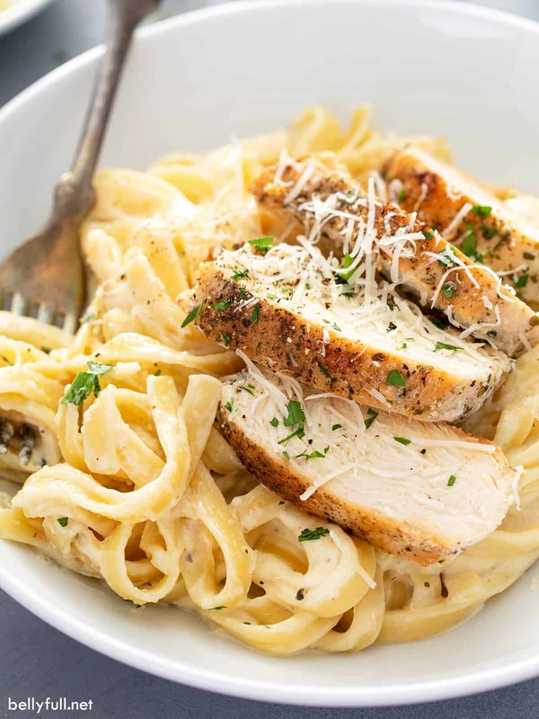 Chicken Alfredo: A Cozy, Creamy Comfort Classic